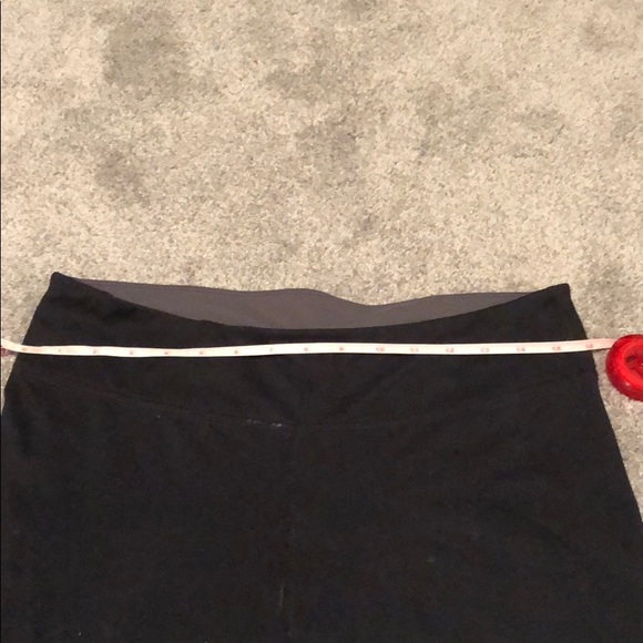 Fabletics Salar Ombre Capri Legging - Picture 4 of 4